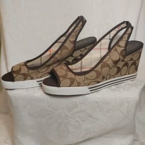 Coach Sydney Wedge heels, khaki and brown